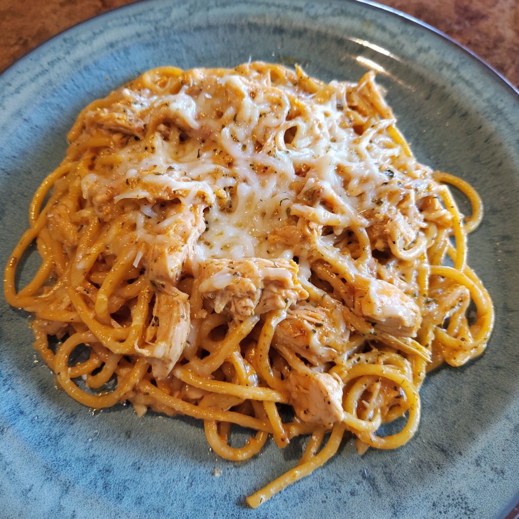 Crockpot Chicken Spaghetti