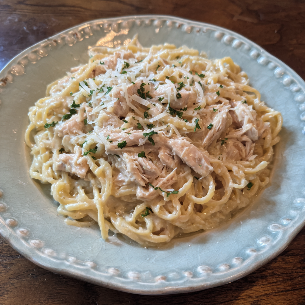 Slow Cooker Chicken Alfredo